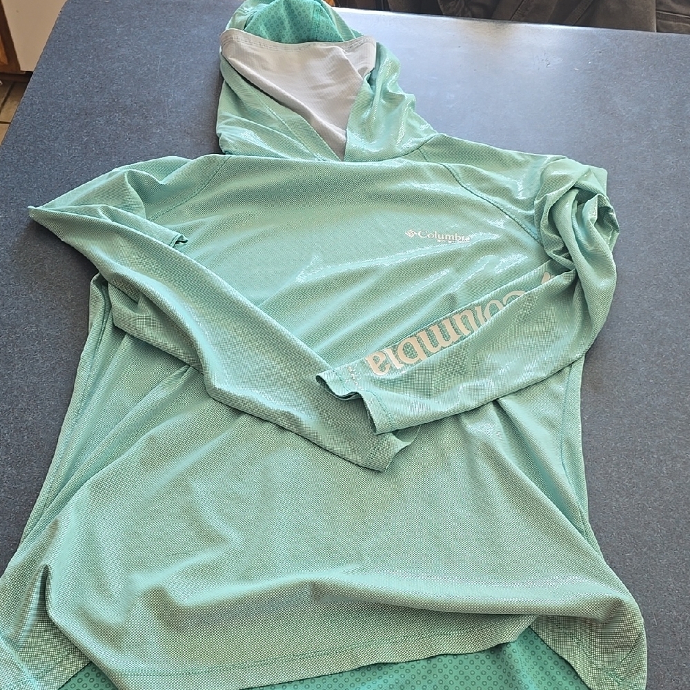 Columbia Women's Long Sleeve Hoodie - Light Purple and Light Green